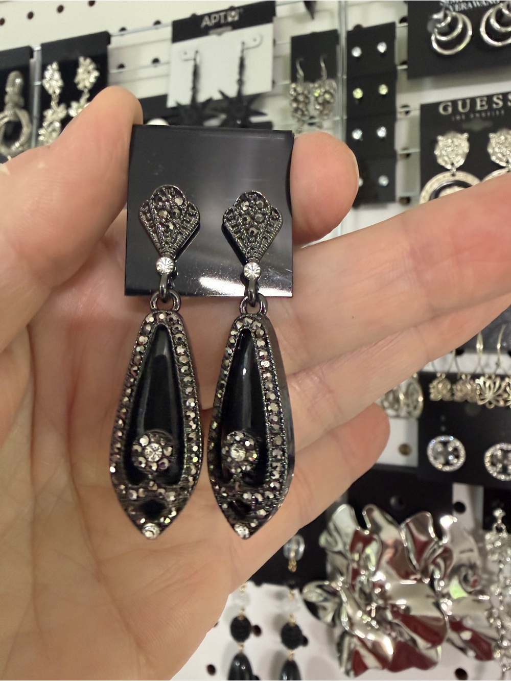 Beautiful drop vintage-style BRAND-NEW smoky crystal black enamel retro glitzy